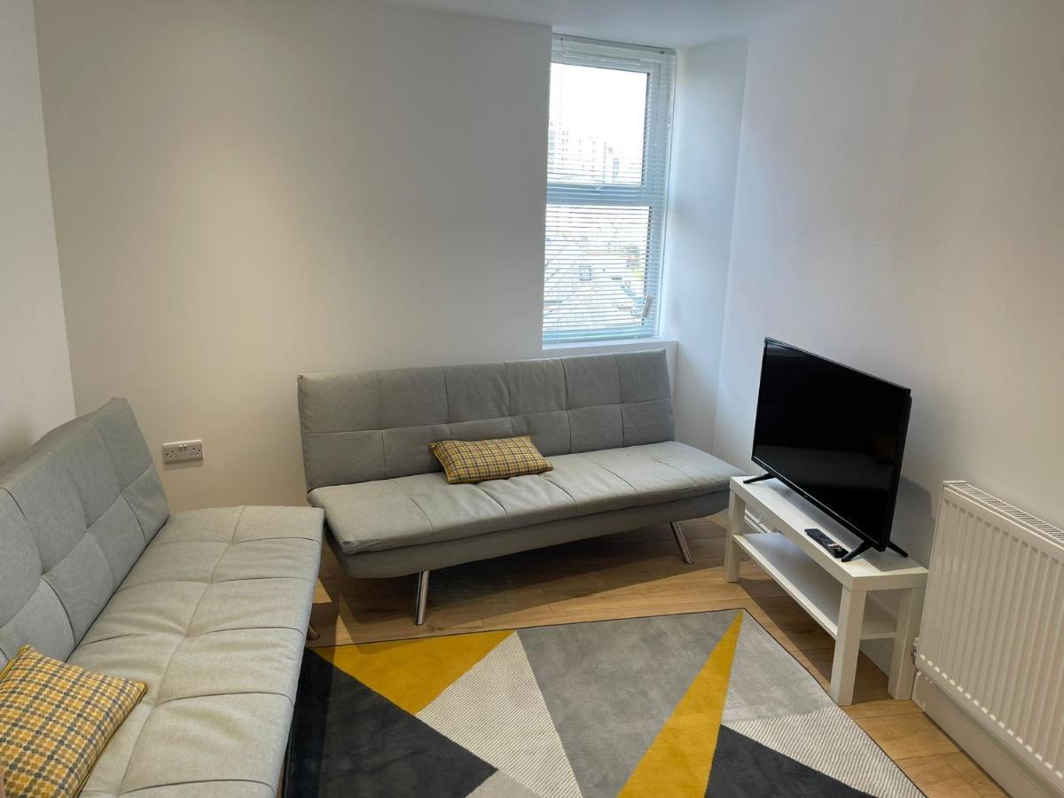Brand New Montrouge Apartments - Perfect Location!! Πόρτσμουθ Εξωτερικό φωτογραφία