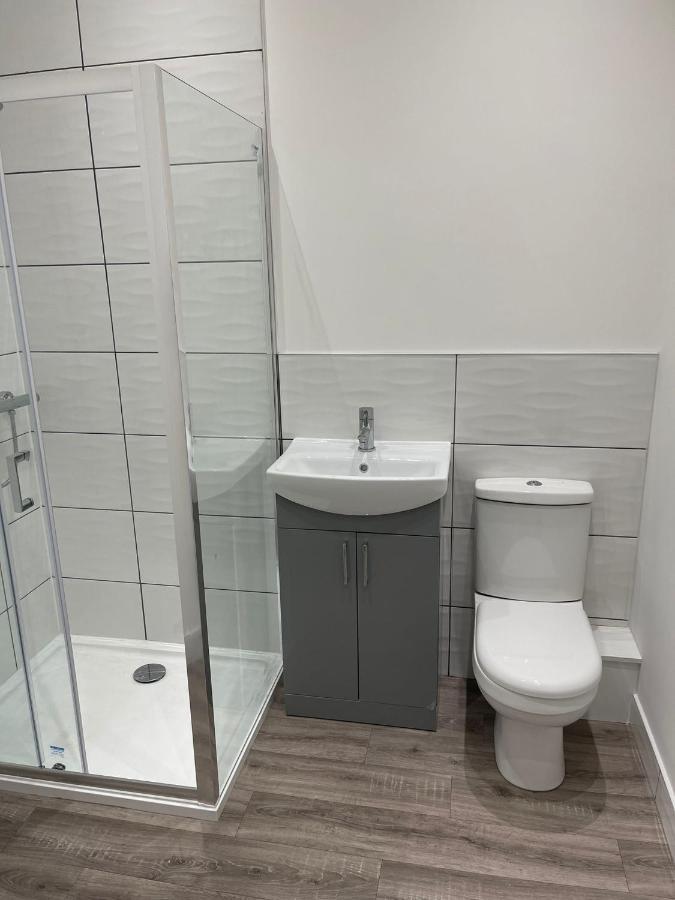Brand New Montrouge Apartments - Perfect Location!! Πόρτσμουθ Εξωτερικό φωτογραφία